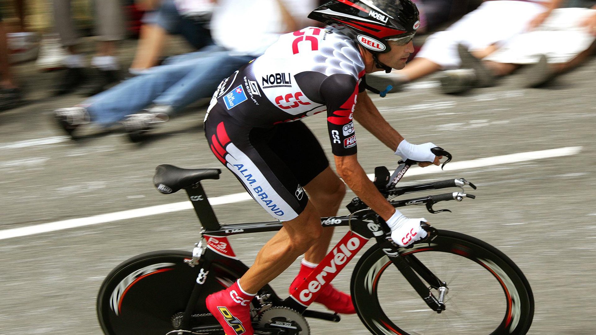 MILAN体育APP下载入口官网-俱乐部资金链断裂风险加大，俱乐部如何盈利